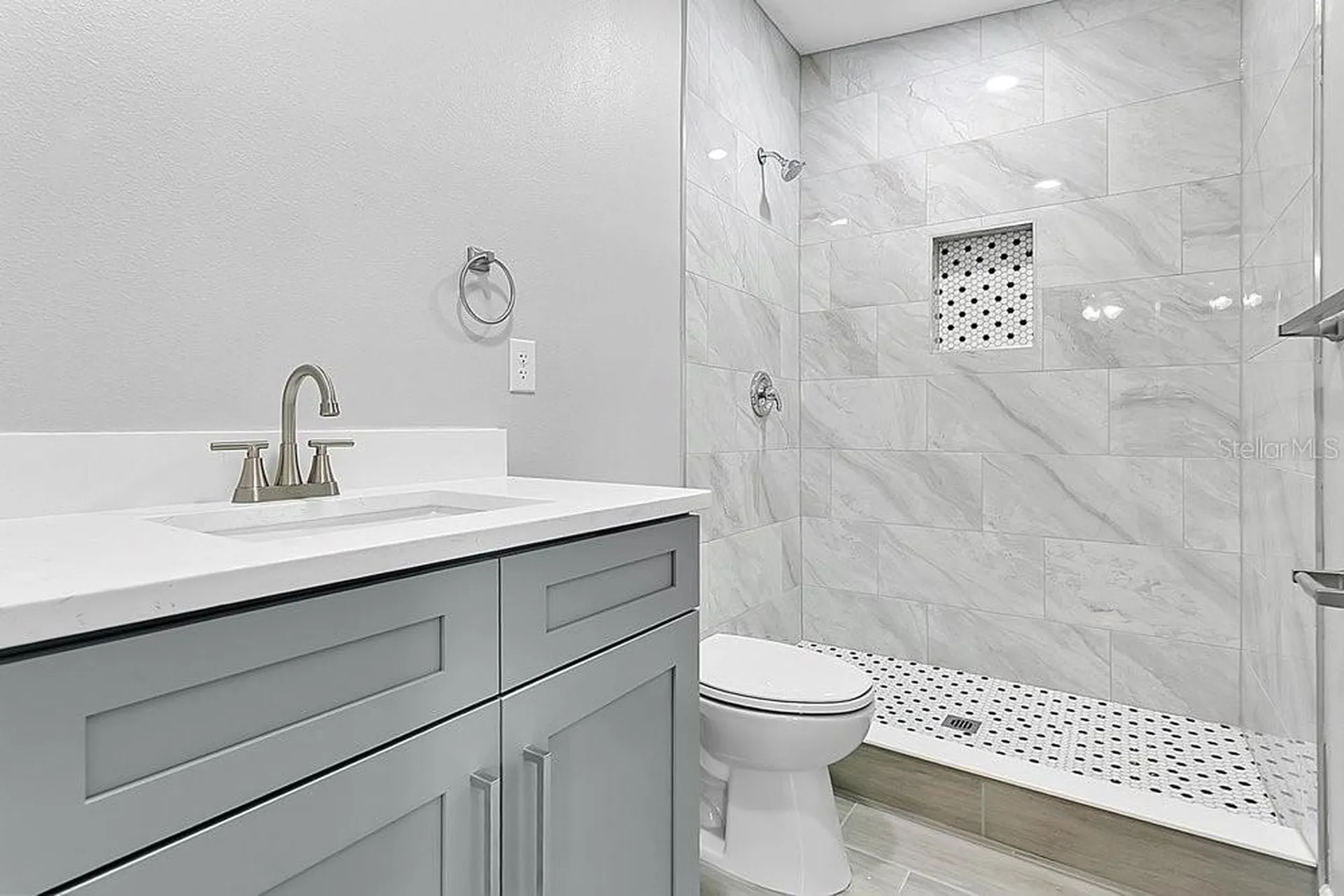 4823 Kathy Jo Terrace Orlando FL 32808