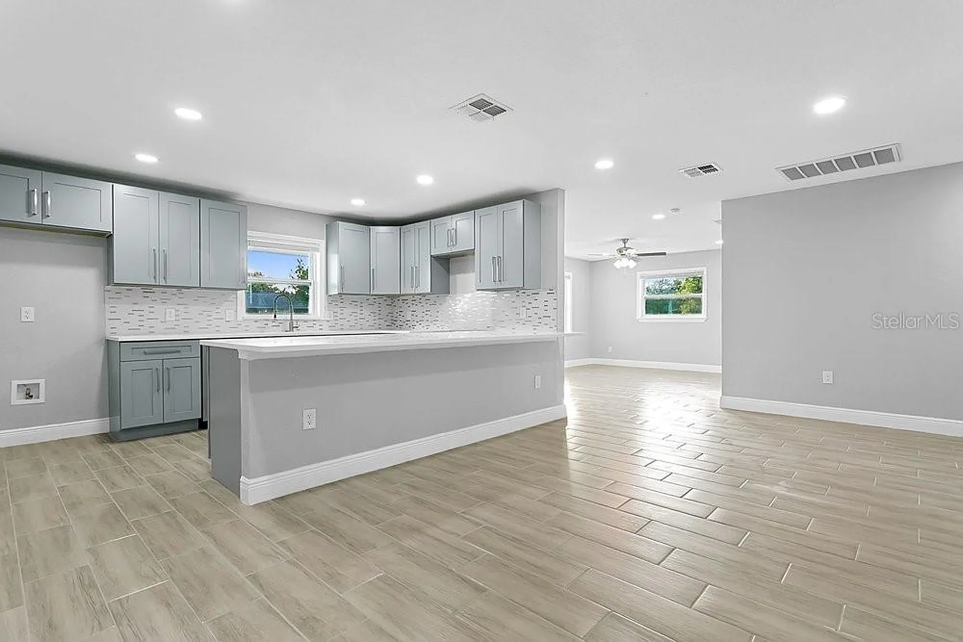 4823 Kathy Jo Terrace Orlando FL 32808