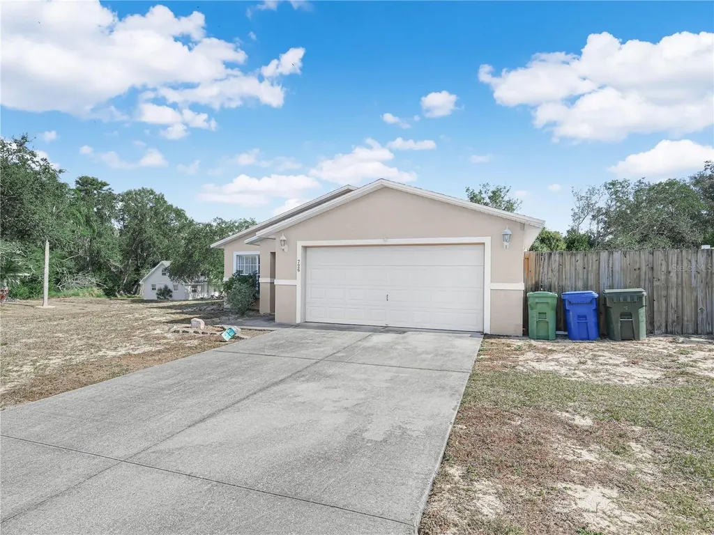 726 17th Street NE Winter Haven FL 33881