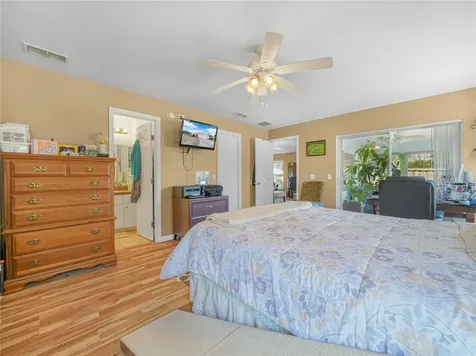 726 17th Street NE Winter Haven FL 33881