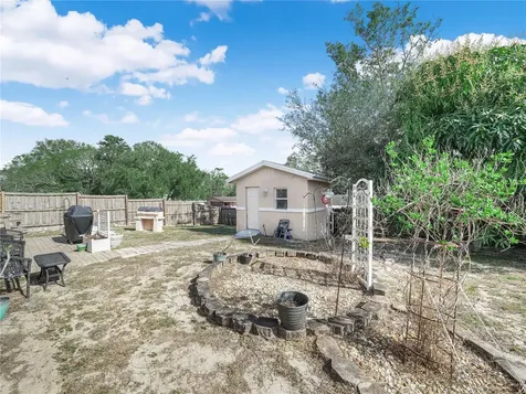 726 17th Street NE Winter Haven FL 33881