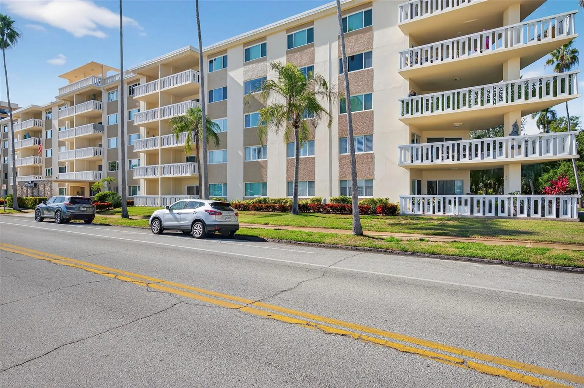 1200 N Shore Drive NE St Petersburg FL 33701