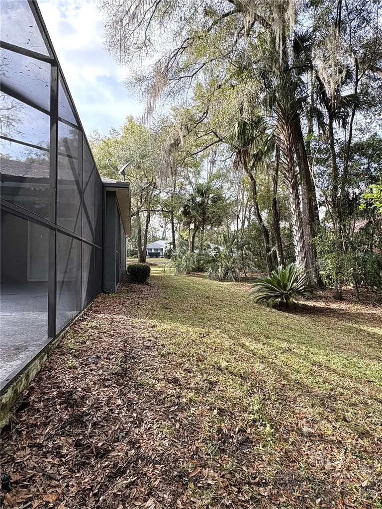 18956 SW 93rd Loop Dunnellon FL 34432