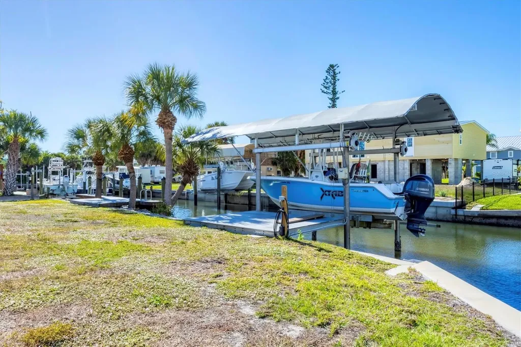10484 Raymond Street Englewood FL 34224