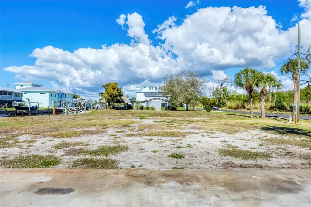10484 Raymond Street Englewood FL 34224