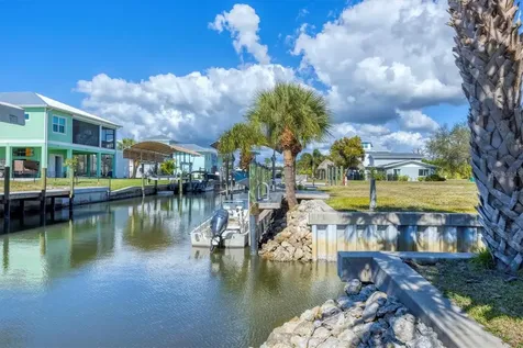 10484 Raymond Street Englewood FL 34224