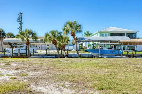 10484 Raymond Street Englewood FL 34224