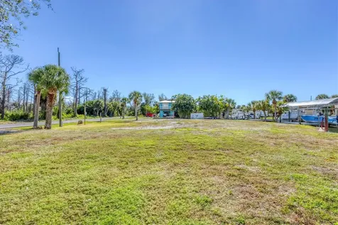 10484 Raymond Street Englewood FL 34224