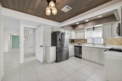 4113 Floramar Terrace New Port Richey FL 34652