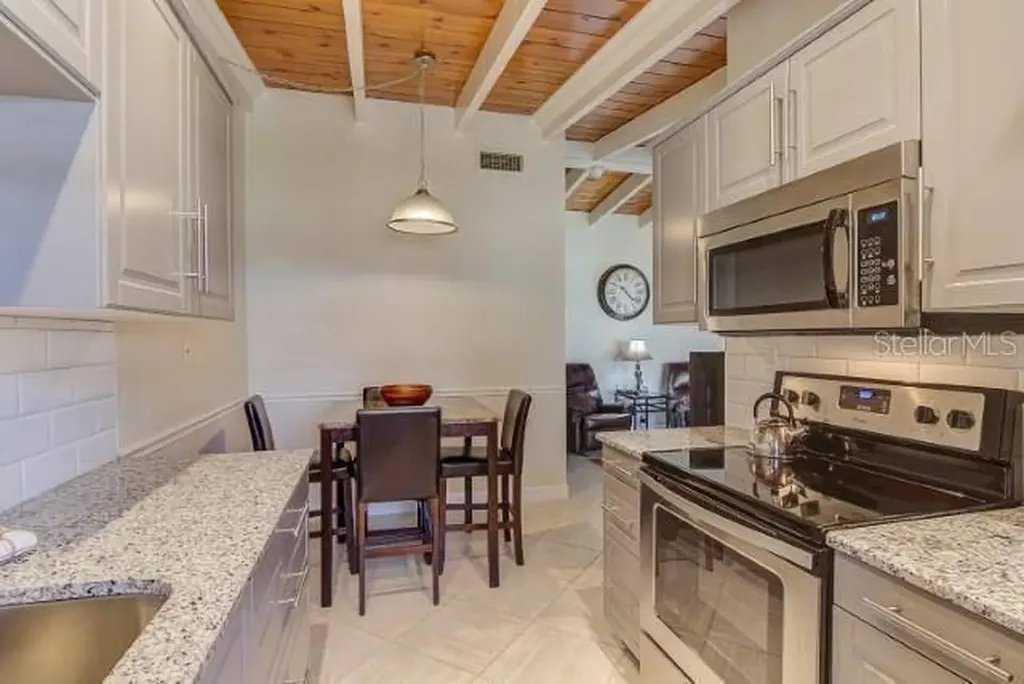6006 Midnight Pass Road Sarasota FL 34242