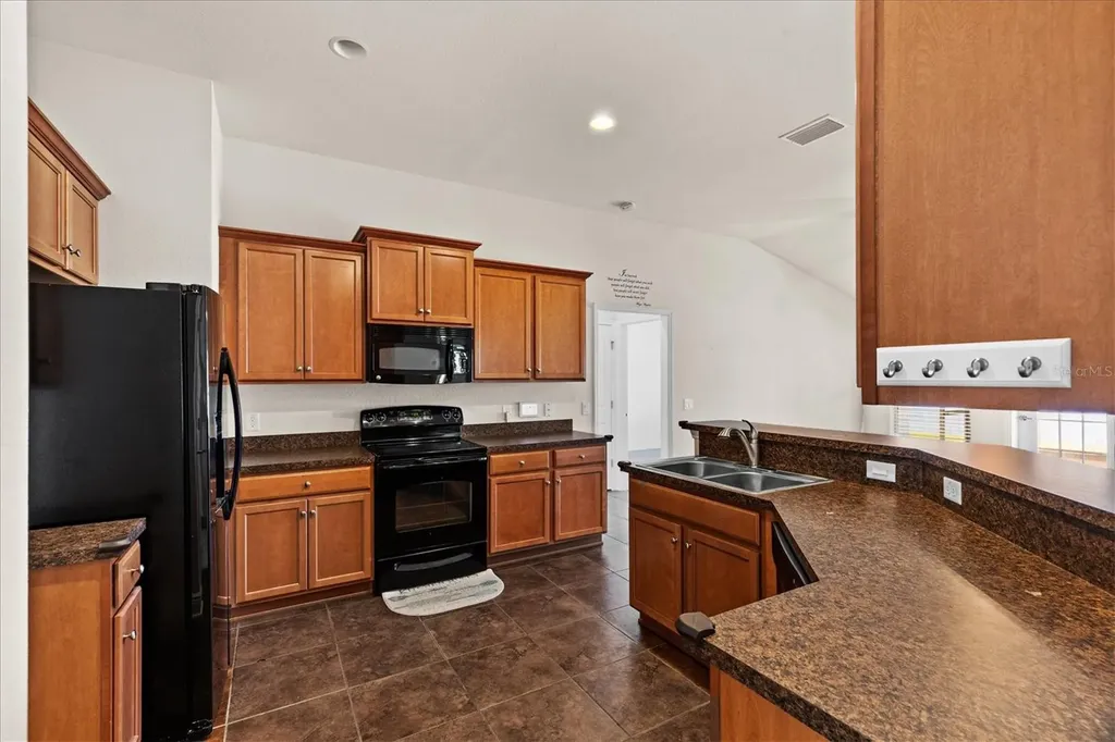 10827 Standing Stone Drive Wimauma FL 33598