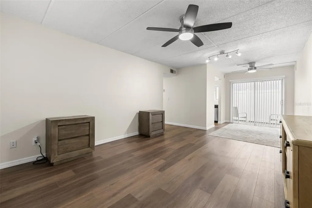 3206 W Azeele Street Tampa FL 33609