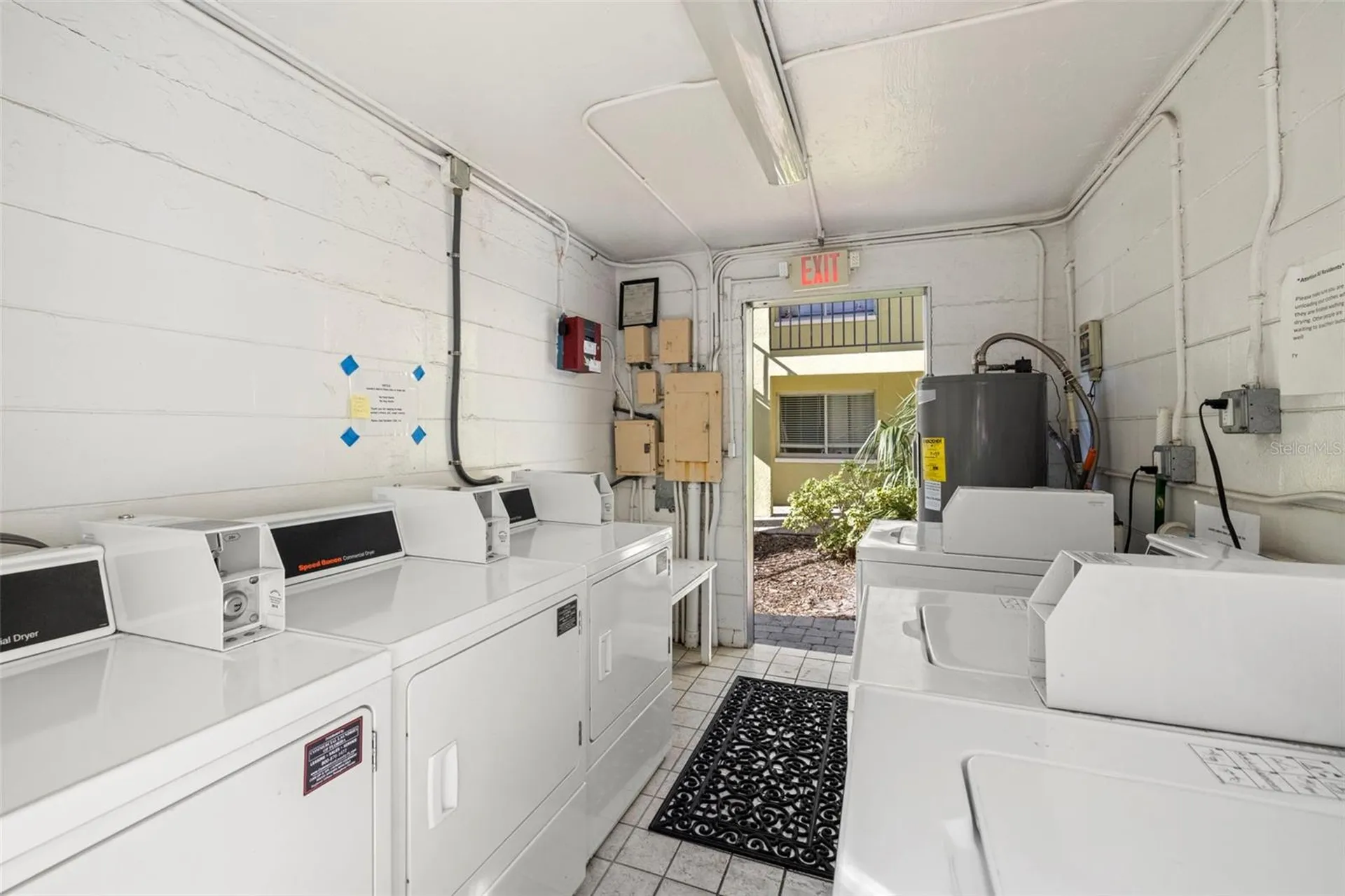 3206 W Azeele Street Tampa FL 33609