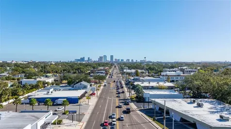 3206 W Azeele Street Tampa FL 33609