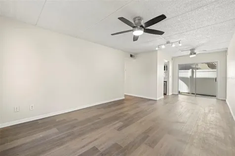 3206 W Azeele Street Tampa FL 33609