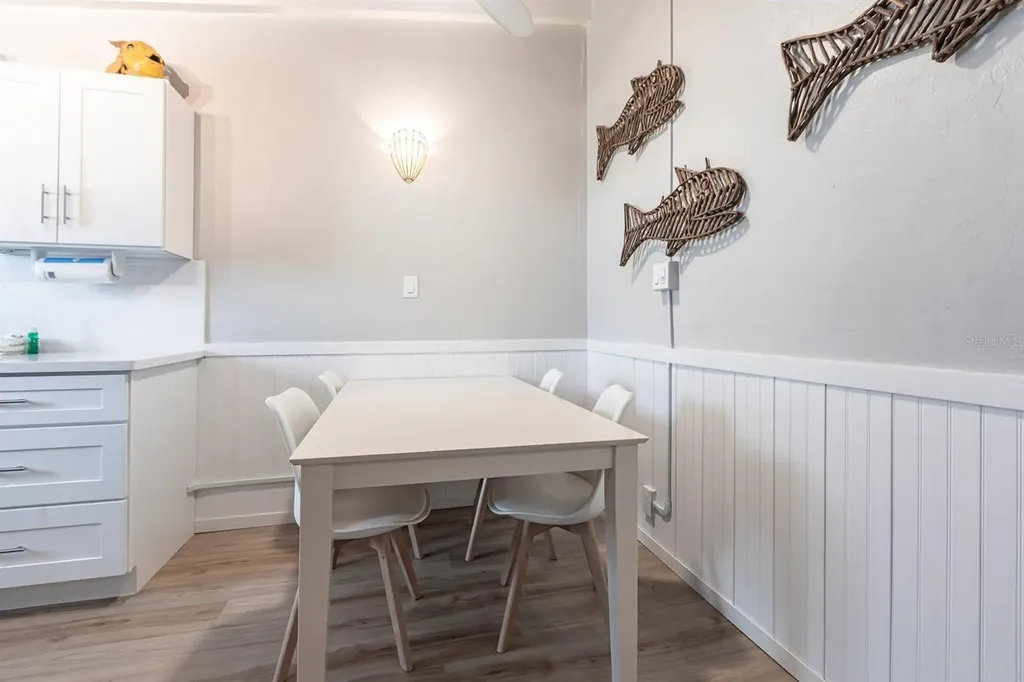 6006 Midnight Pass Road Sarasota FL 34242
