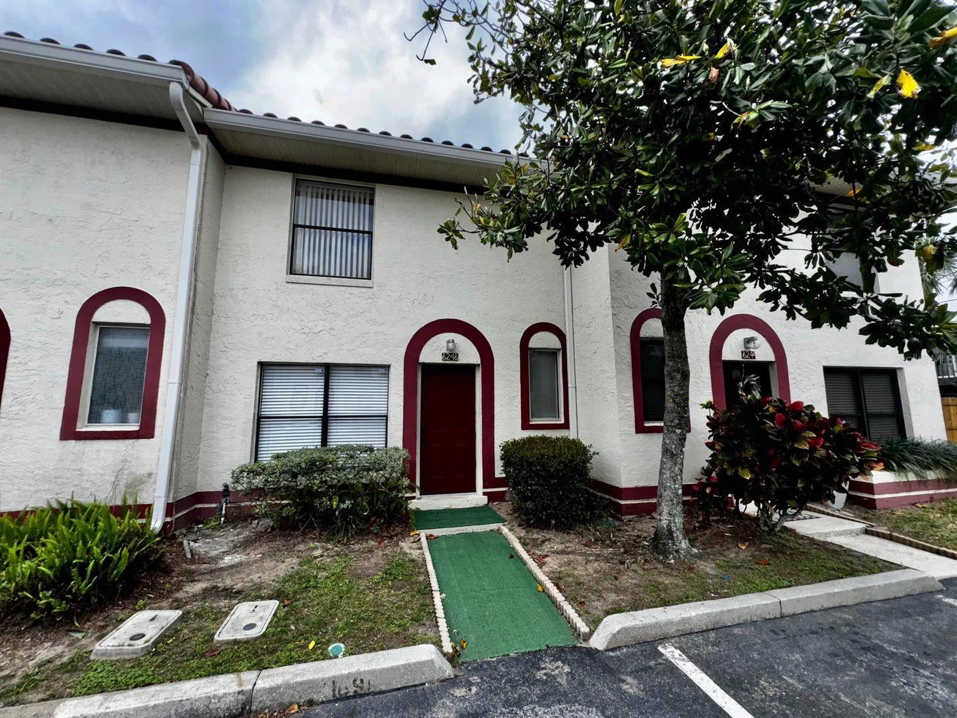 6246 S Bend Square Orlando FL 32807