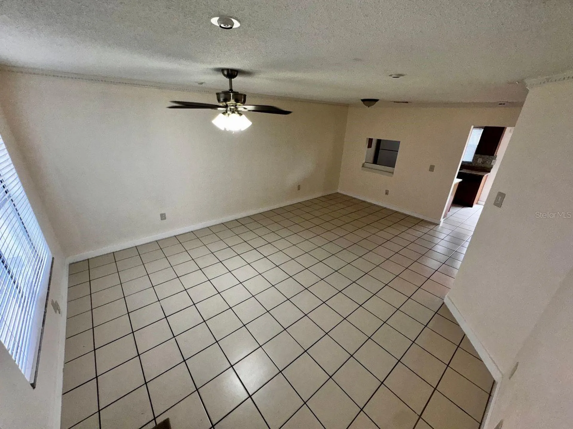 6246 S Bend Square Orlando FL 32807
