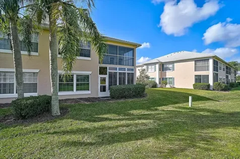 4706 Sand Trap Street Circle E Bradenton FL 34203