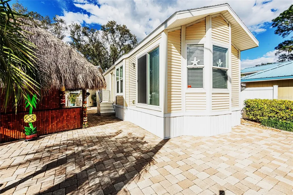 20300 Leonard Road Lutz FL 33558