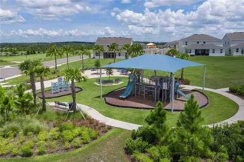 6941 Dilly Lake Avenue Groveland FL 34736