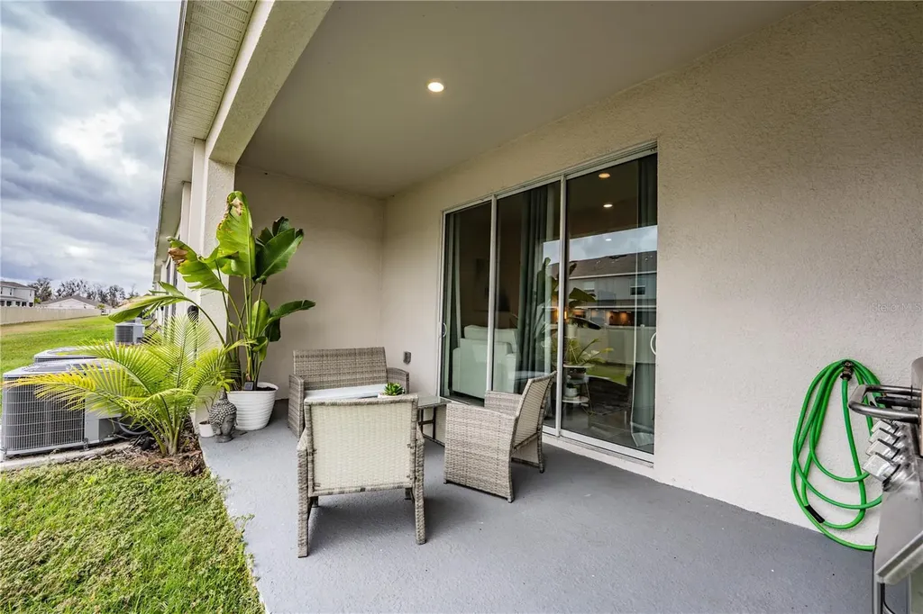 3551 Marigold Patch Court Plant City FL 33565