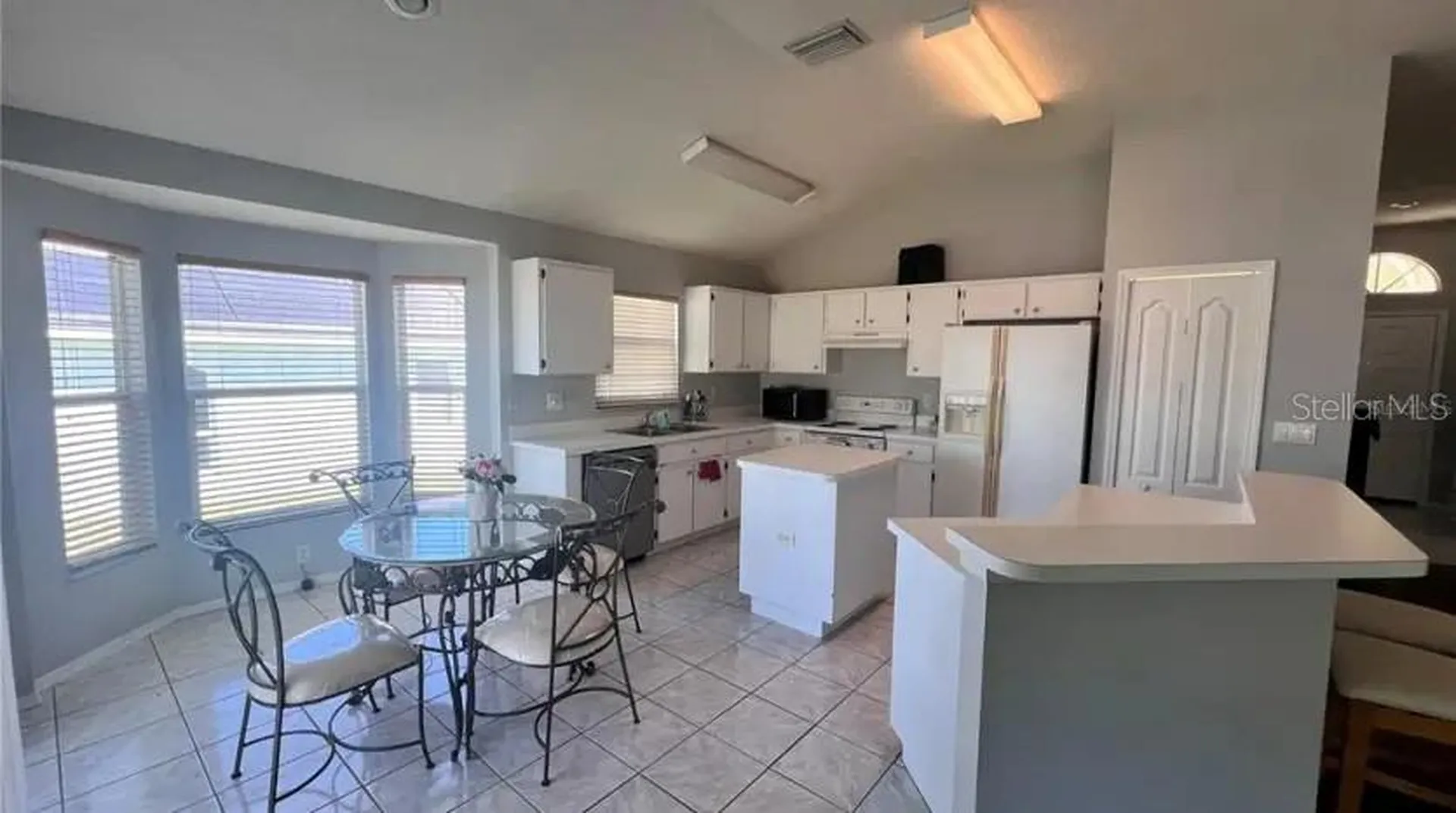 418 Henderson Avenue Seffner FL 33584
