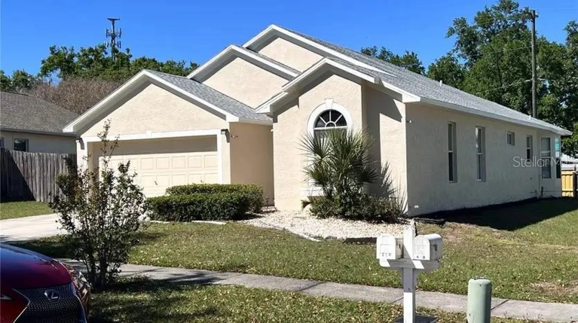 418 Henderson Avenue Seffner FL 33584