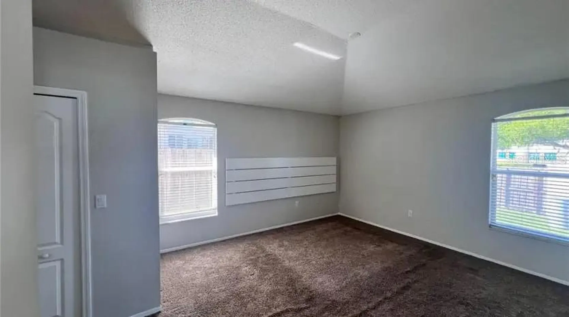418 Henderson Avenue Seffner FL 33584