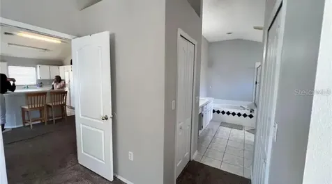 418 Henderson Avenue Seffner FL 33584