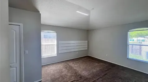 418 Henderson Avenue Seffner FL 33584