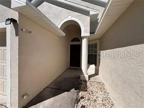 418 Henderson Avenue Seffner FL 33584