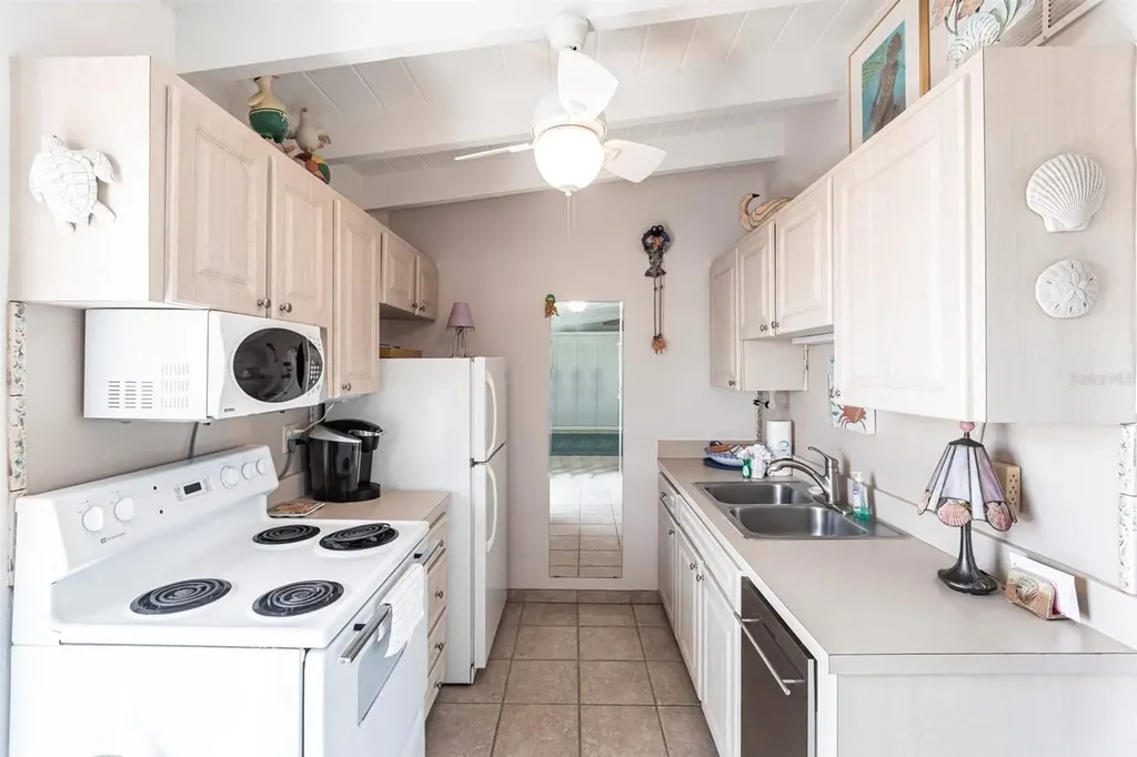 6006 Midnight Pass Road Sarasota FL 34242