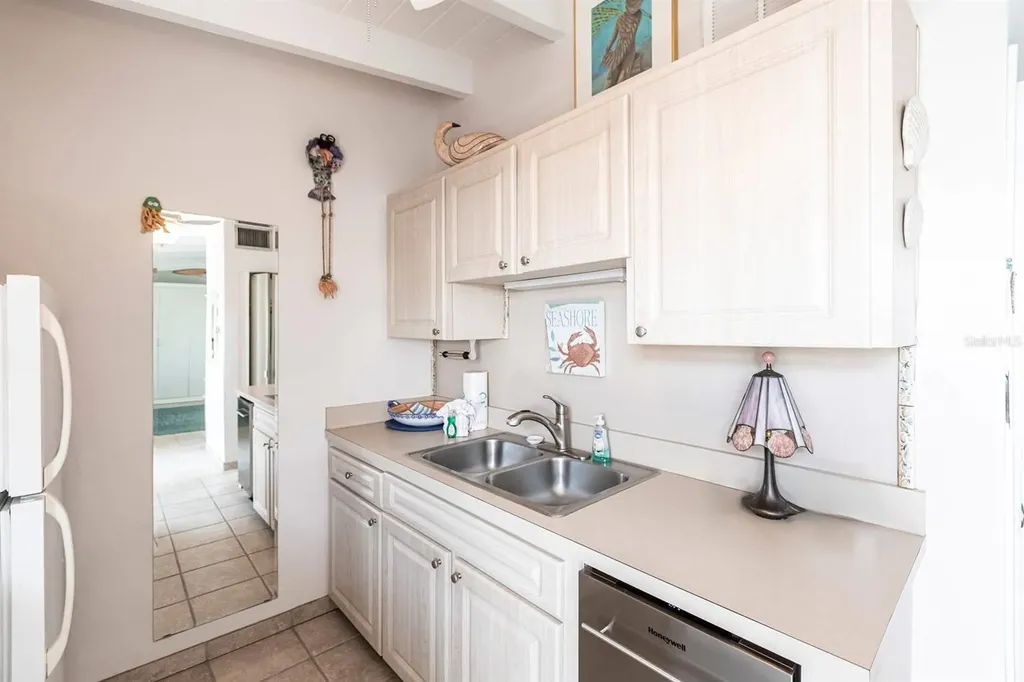 6006 Midnight Pass Road Sarasota FL 34242