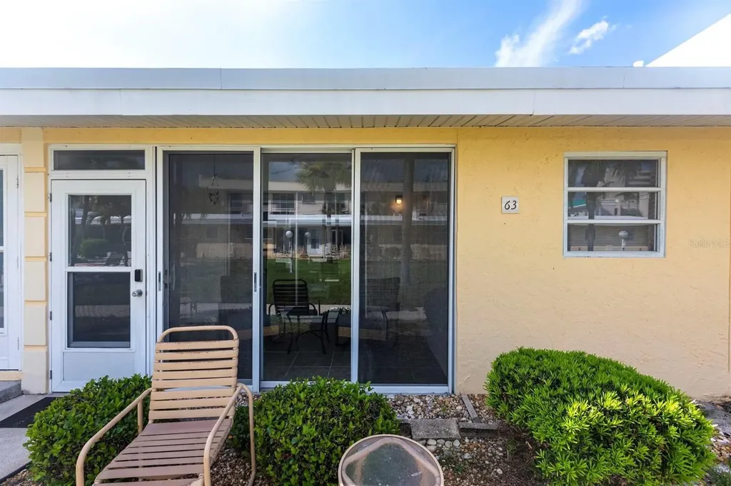 6006 Midnight Pass Road Sarasota FL 34242