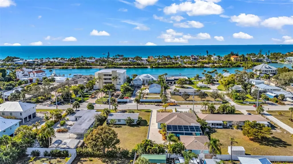 312 Bayshore Road Nokomis FL 34275