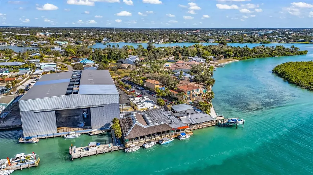 312 Bayshore Road Nokomis FL 34275