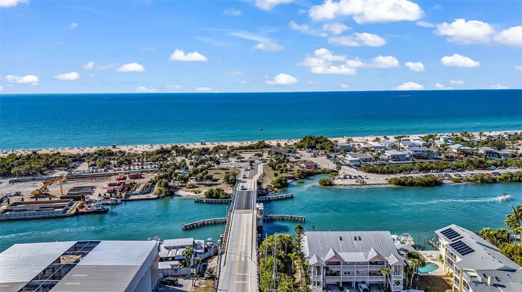 312 Bayshore Road Nokomis FL 34275