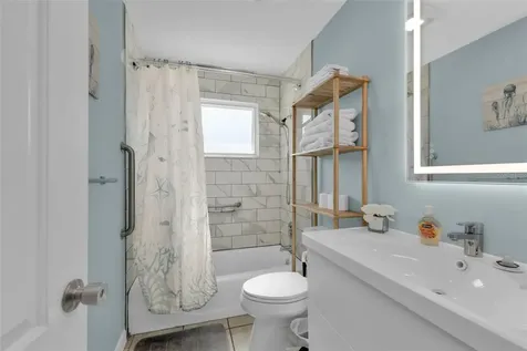 312 Bayshore Road Nokomis FL 34275