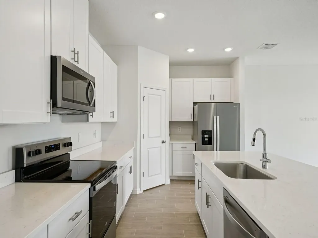 1740 Coolridge Place Zephyrhills FL 33541