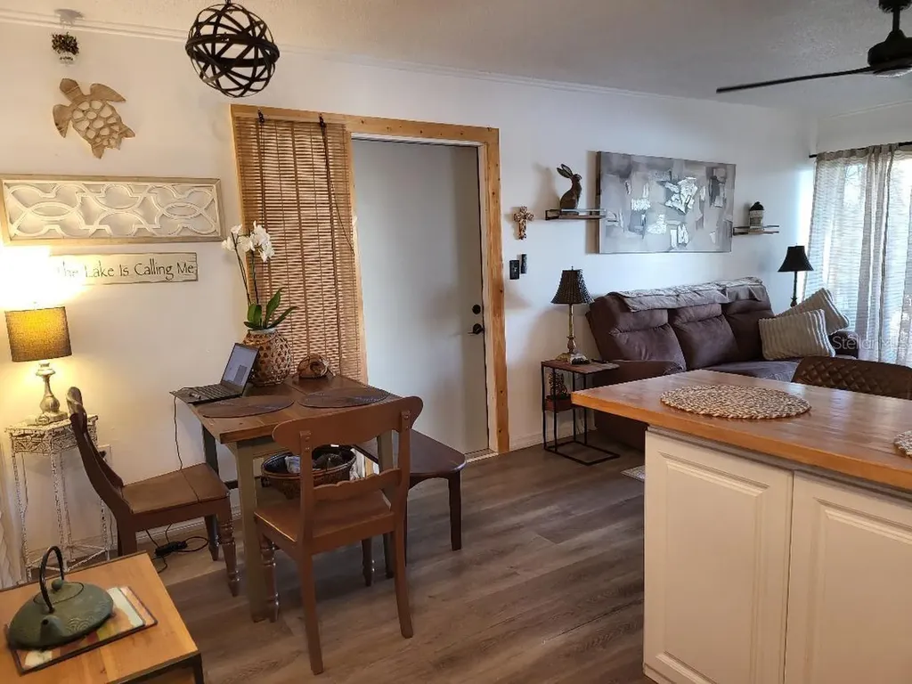 574 Orange Drive Altamonte Springs FL 32701