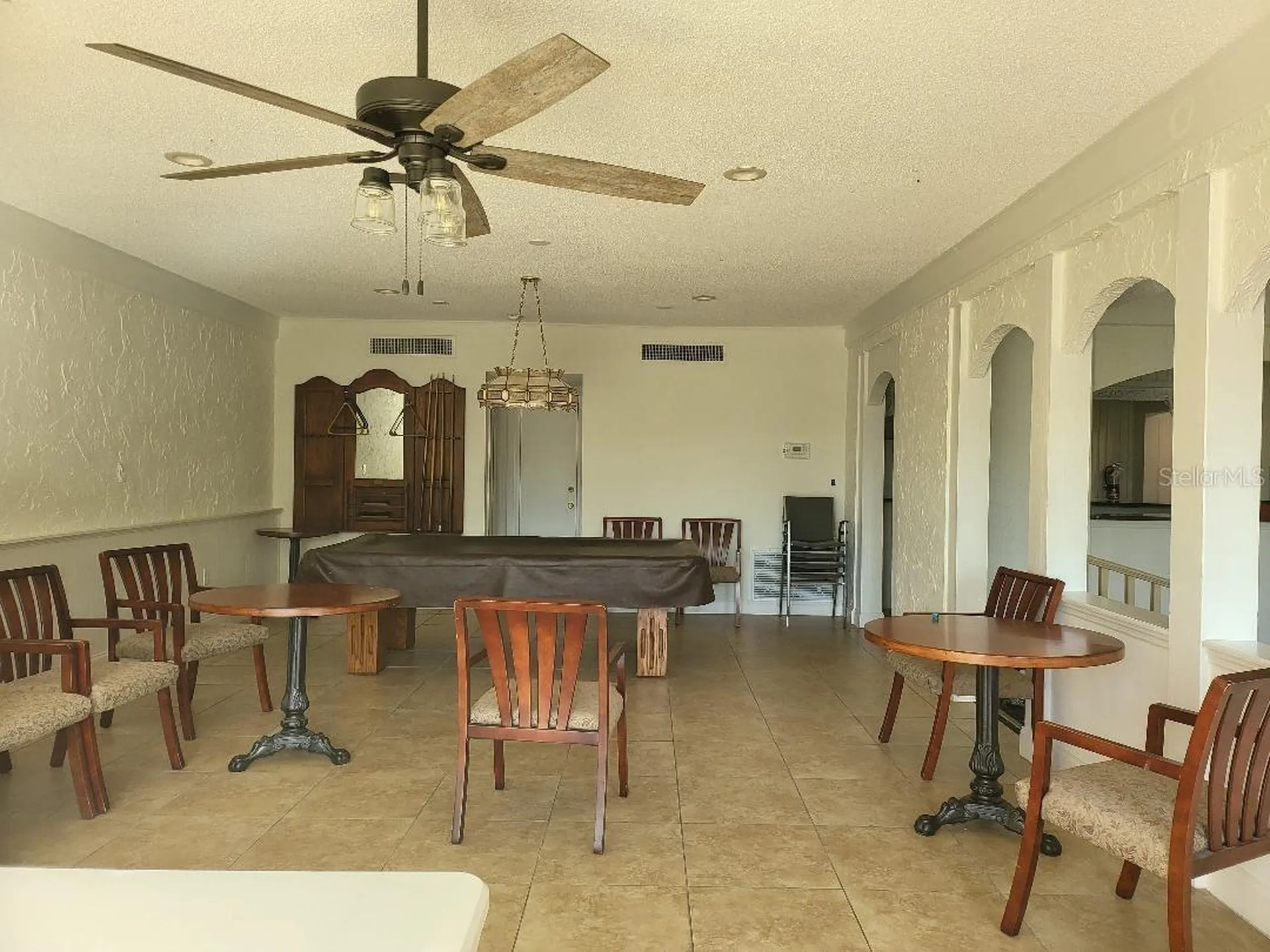 574 Orange Drive Altamonte Springs FL 32701