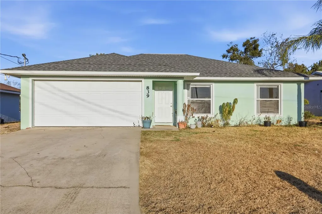 839 Hollywood Street Daytona Beach FL 32117