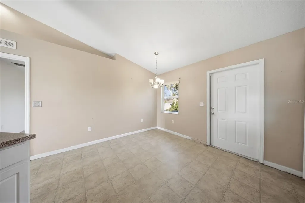 839 Hollywood Street Daytona Beach FL 32117