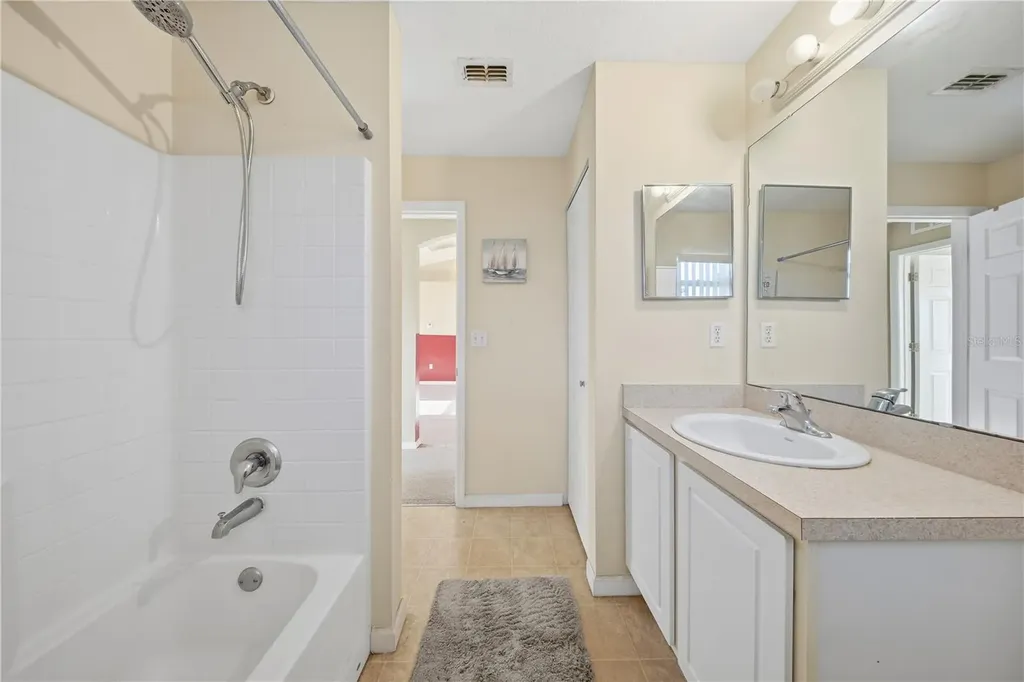 839 Hollywood Street Daytona Beach FL 32117
