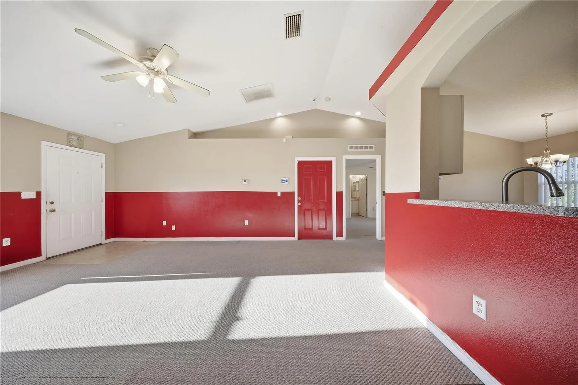 839 Hollywood Street Daytona Beach FL 32117