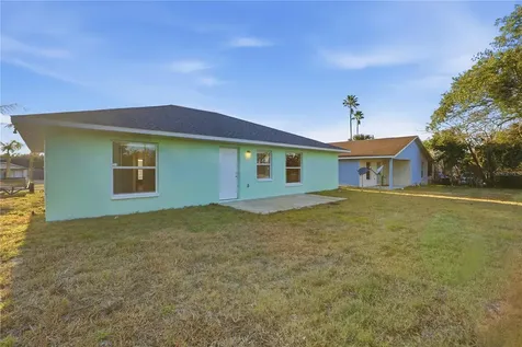 839 Hollywood Street Daytona Beach FL 32117