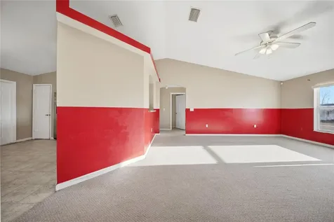 839 Hollywood Street Daytona Beach FL 32117