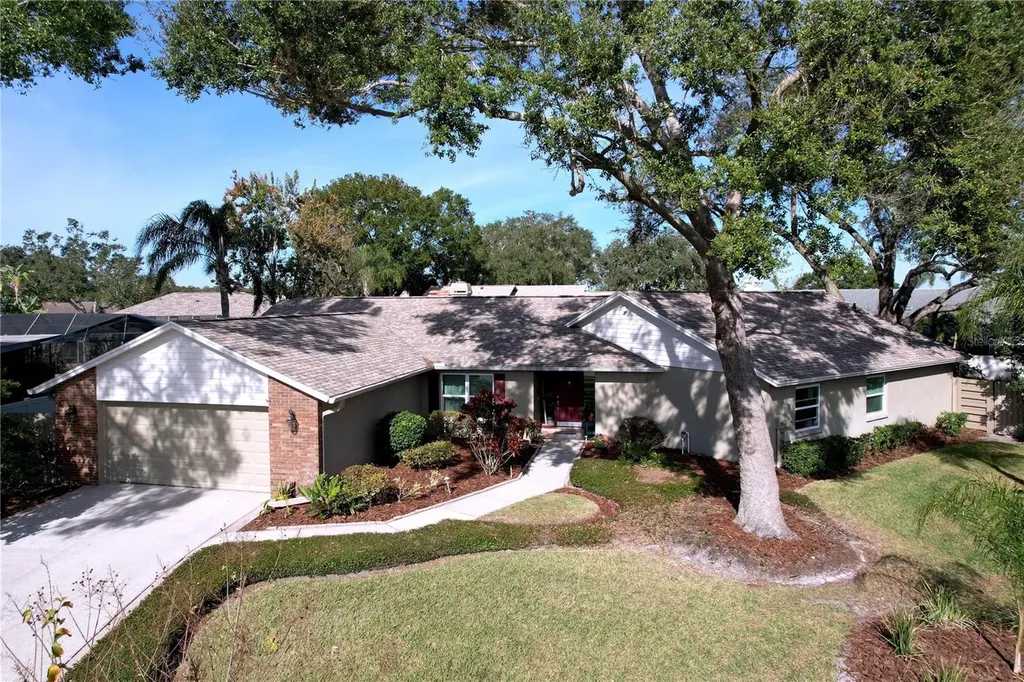 1618 Magdalene Manor Drive Tampa FL 33613