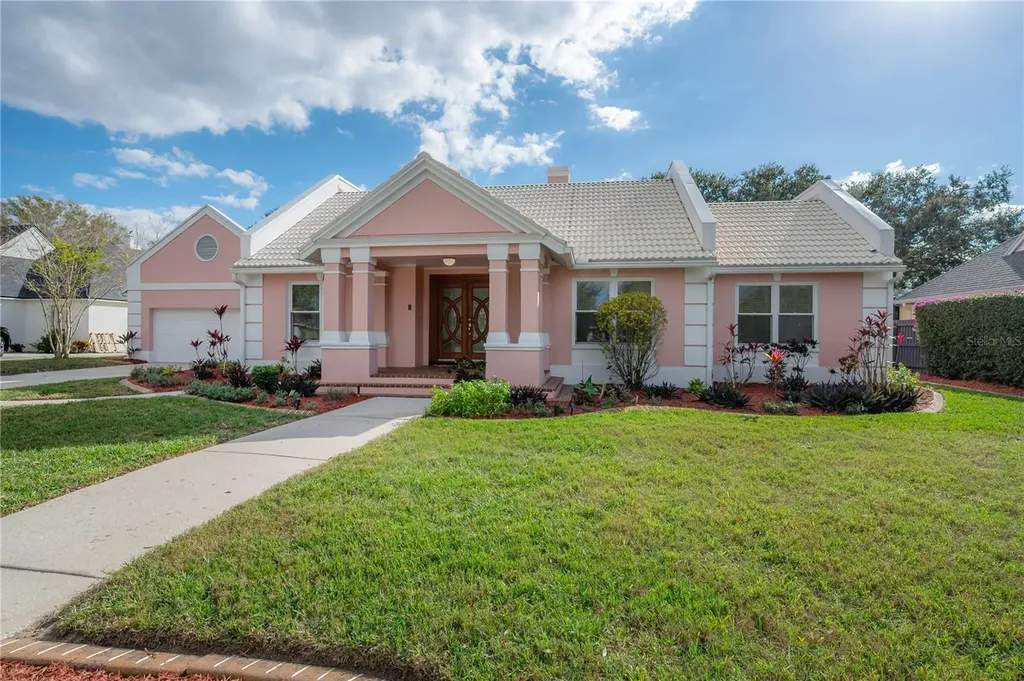 2908 Whittington Place Tampa FL 33618
